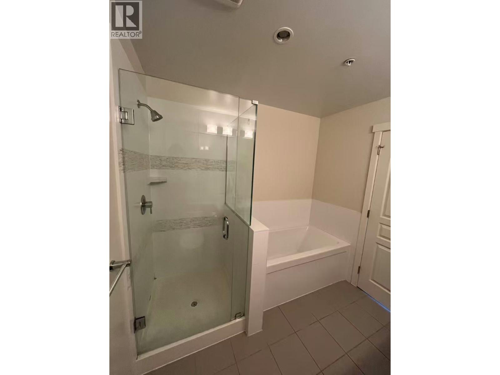 351 9388 Mckim Way, Richmond, British Columbia  V6X 0J7 - Photo 7 - R3131083
