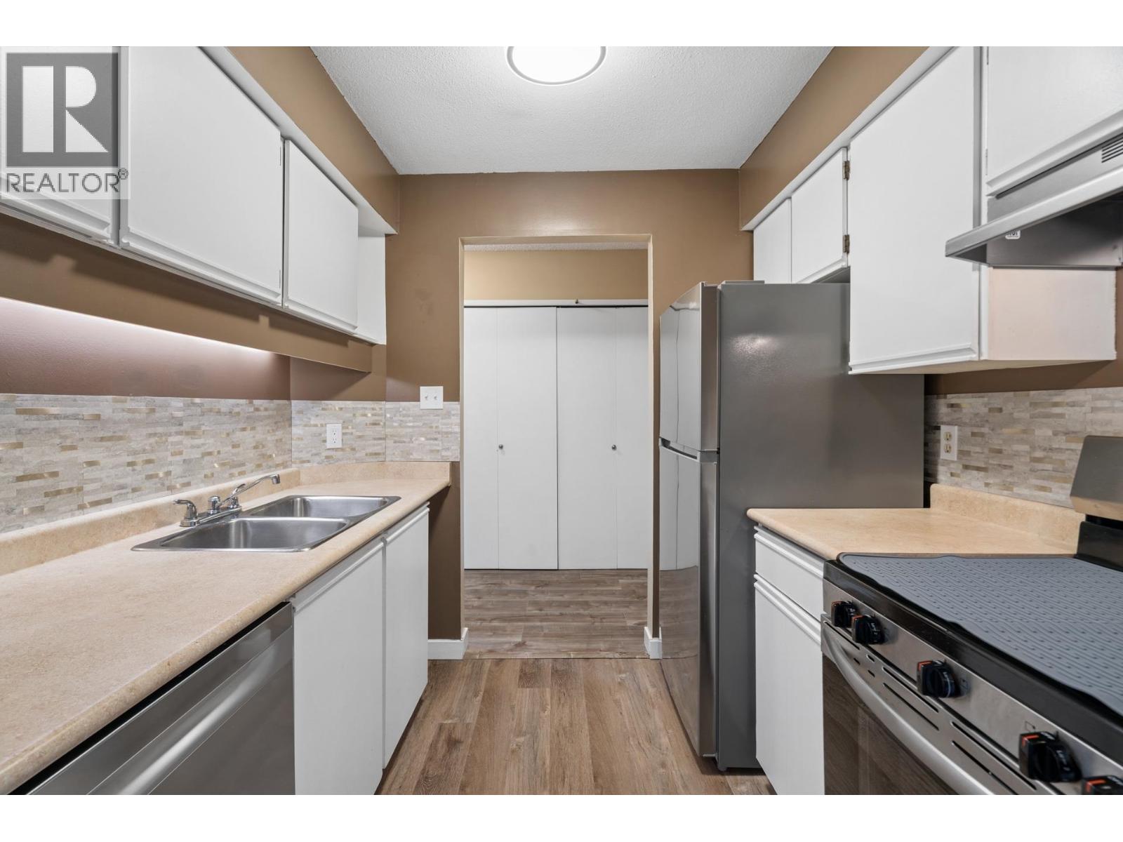 409 340 Ginger Drive, New Westminster, British Columbia  V3L 5L7 - Photo 12 - R3130271