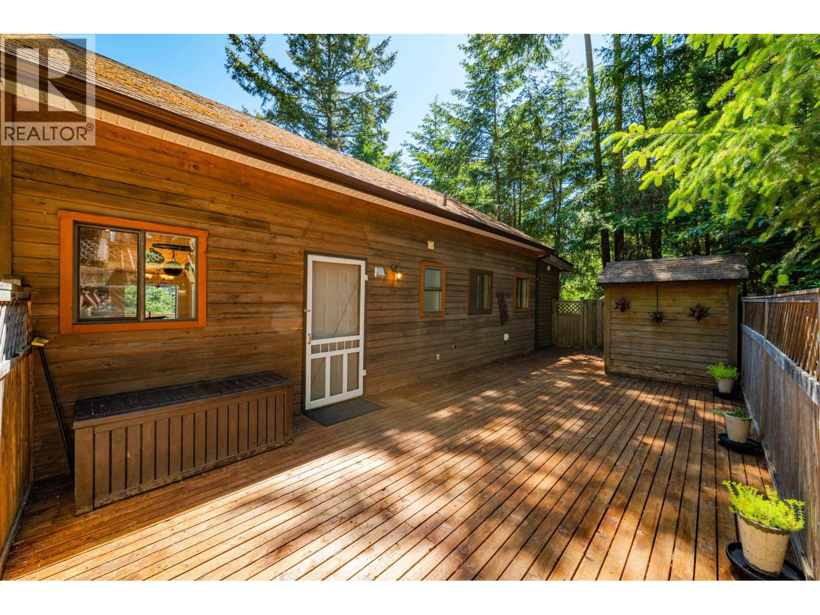 715 Fernhill Road, Mayne Island, British Columbia  V0N 2J2 - Photo 18 - R3131399