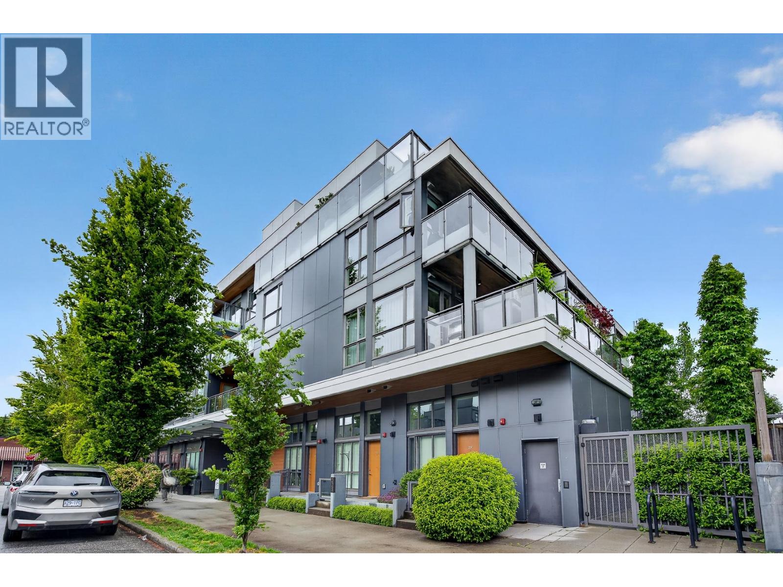 308 209 E 20 Avenue, Vancouver, British Columbia  V5V 1M2 - Photo 2 - R3131296