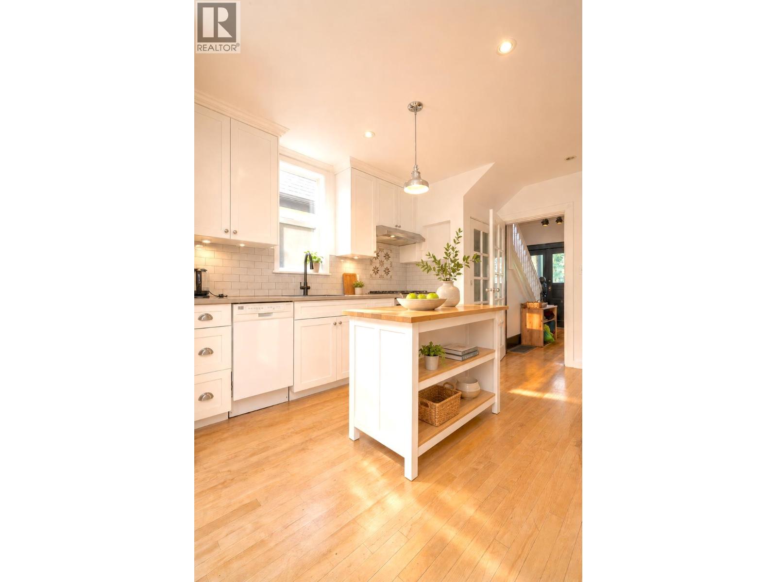 1746 William Street, Vancouver, British Columbia  V5L 2R4 - Photo 10 - R3131476