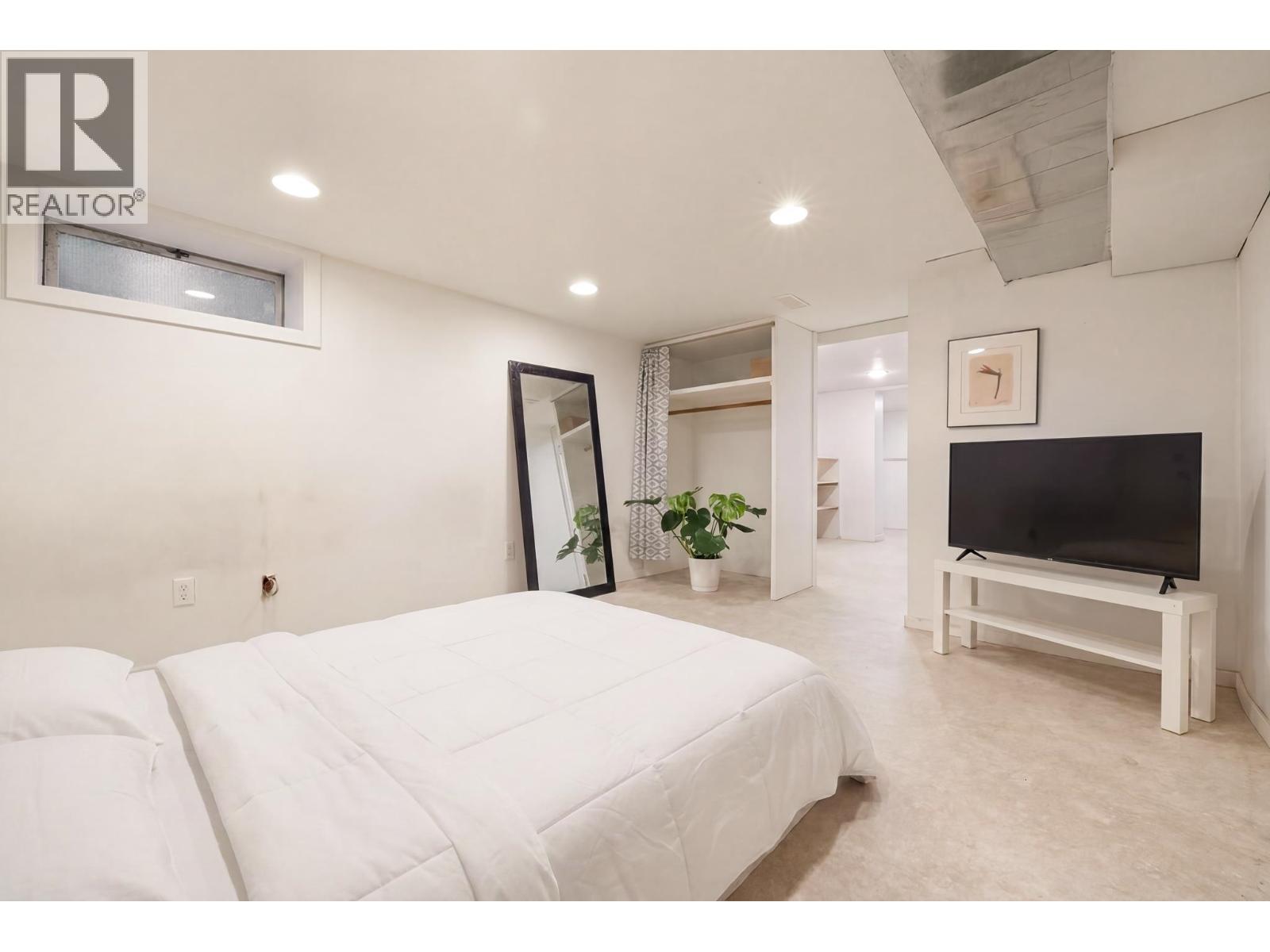 1746 William Street, Vancouver, British Columbia  V5L 2R4 - Photo 36 - R3131476