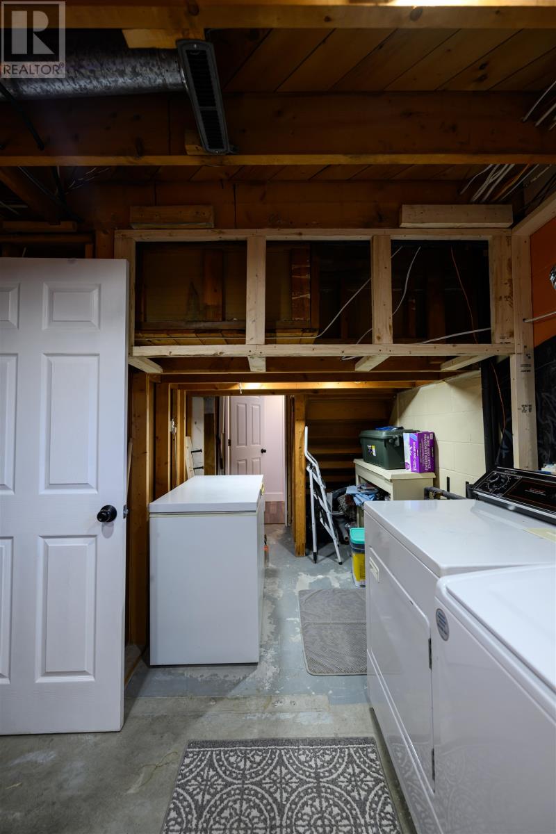 112 Walsh St West, Thunder Bay, Ontario  P7E 4W4 - Photo 33 - TB2601329