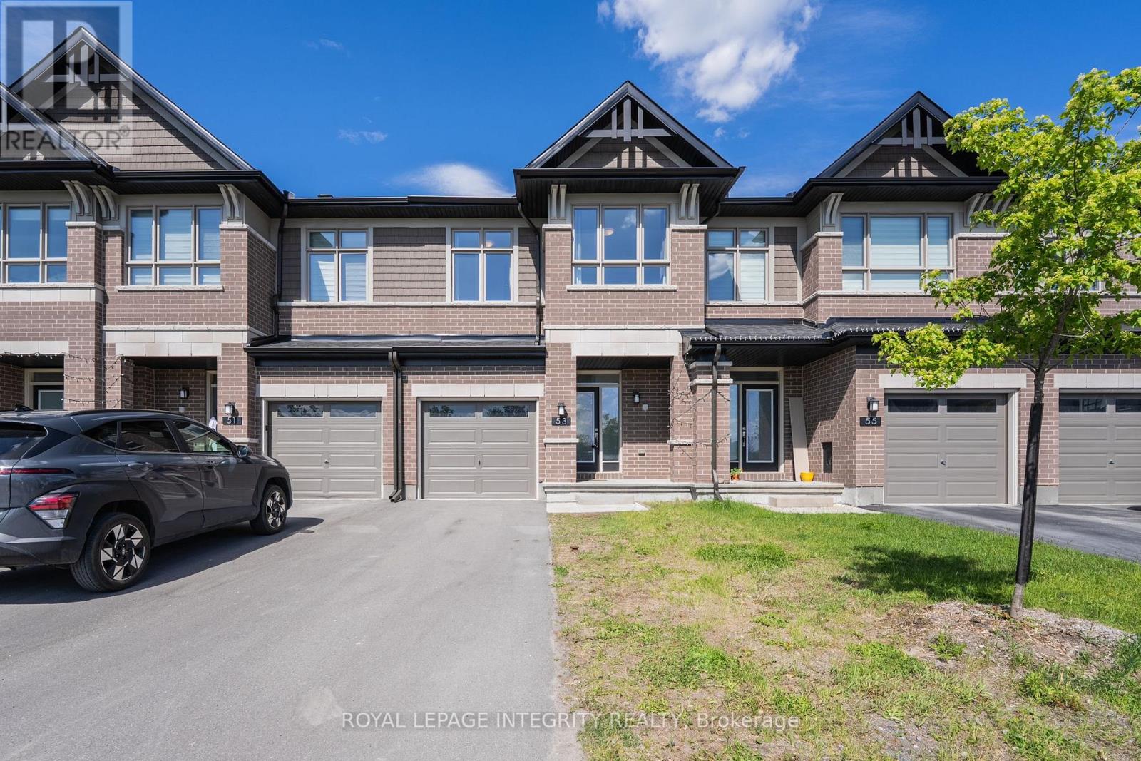 53 MAIZE STREET, Ottawa, Ontario