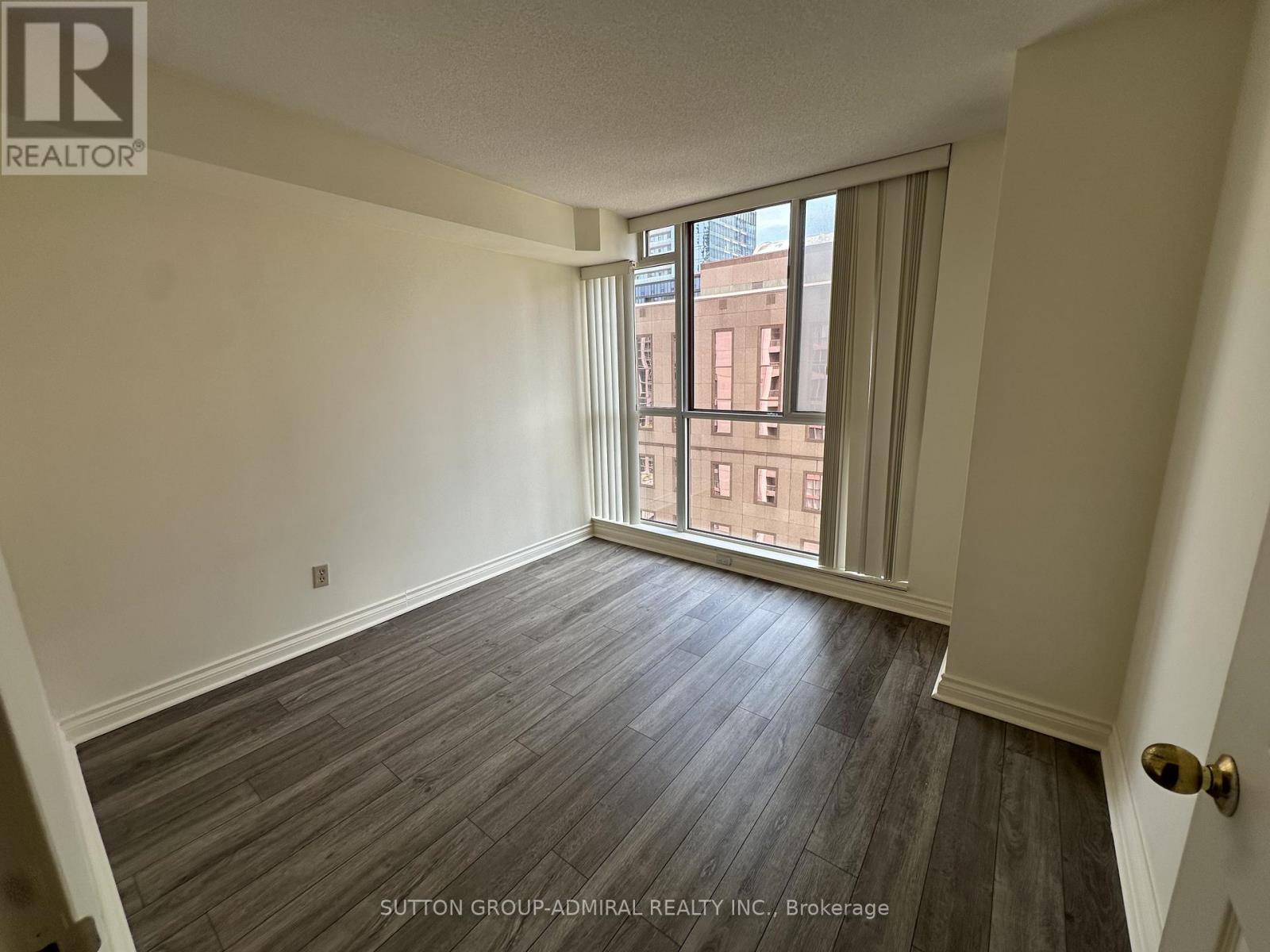 1503 - 736 Bay Street, Toronto, Ontario  M5G 2M4 - Photo 5 - C13231764