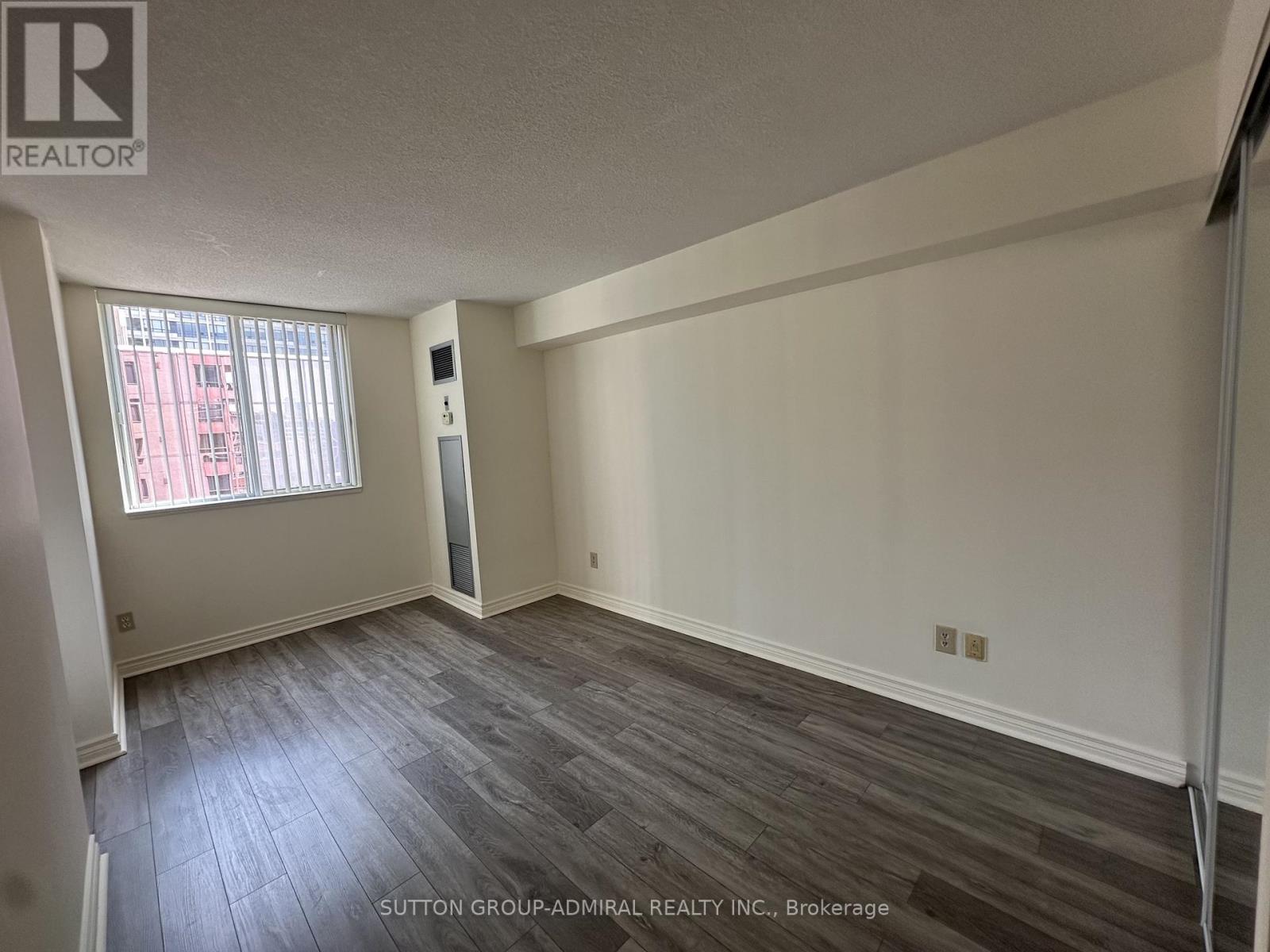 1503 - 736 Bay Street, Toronto, Ontario  M5G 2M4 - Photo 6 - C13231764
