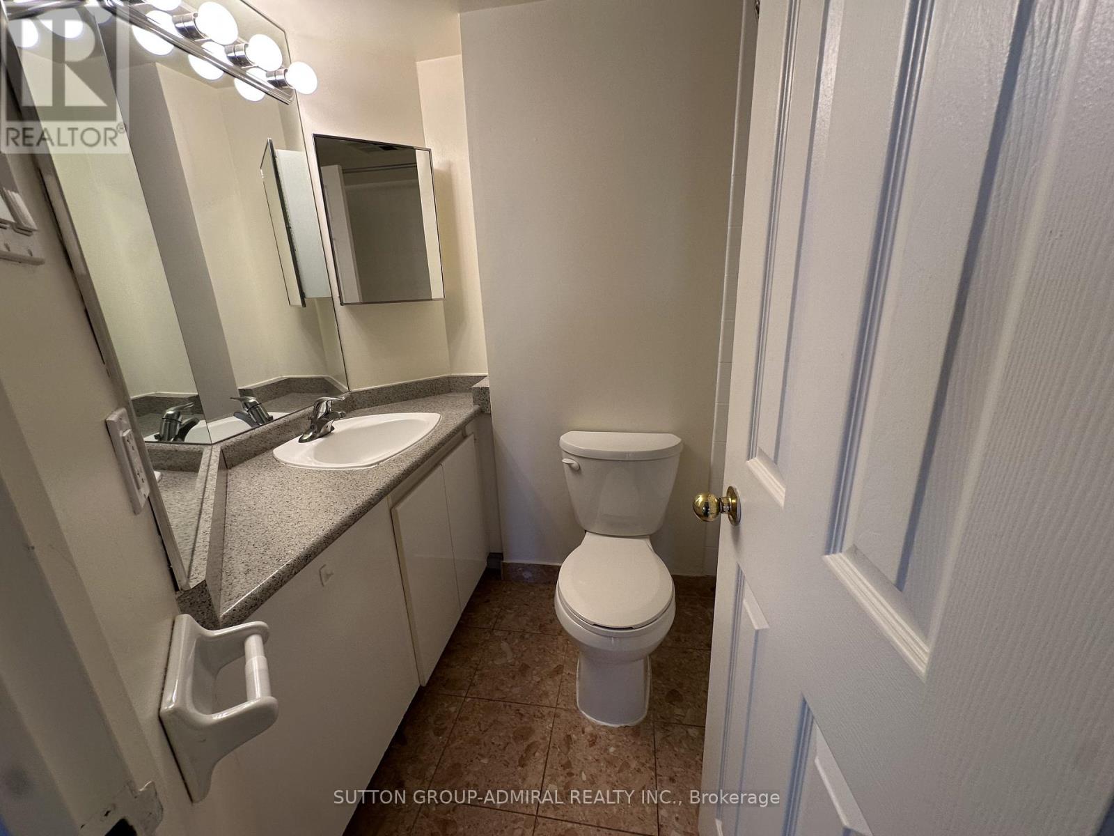 1503 - 736 Bay Street, Toronto, Ontario  M5G 2M4 - Photo 7 - C13231764