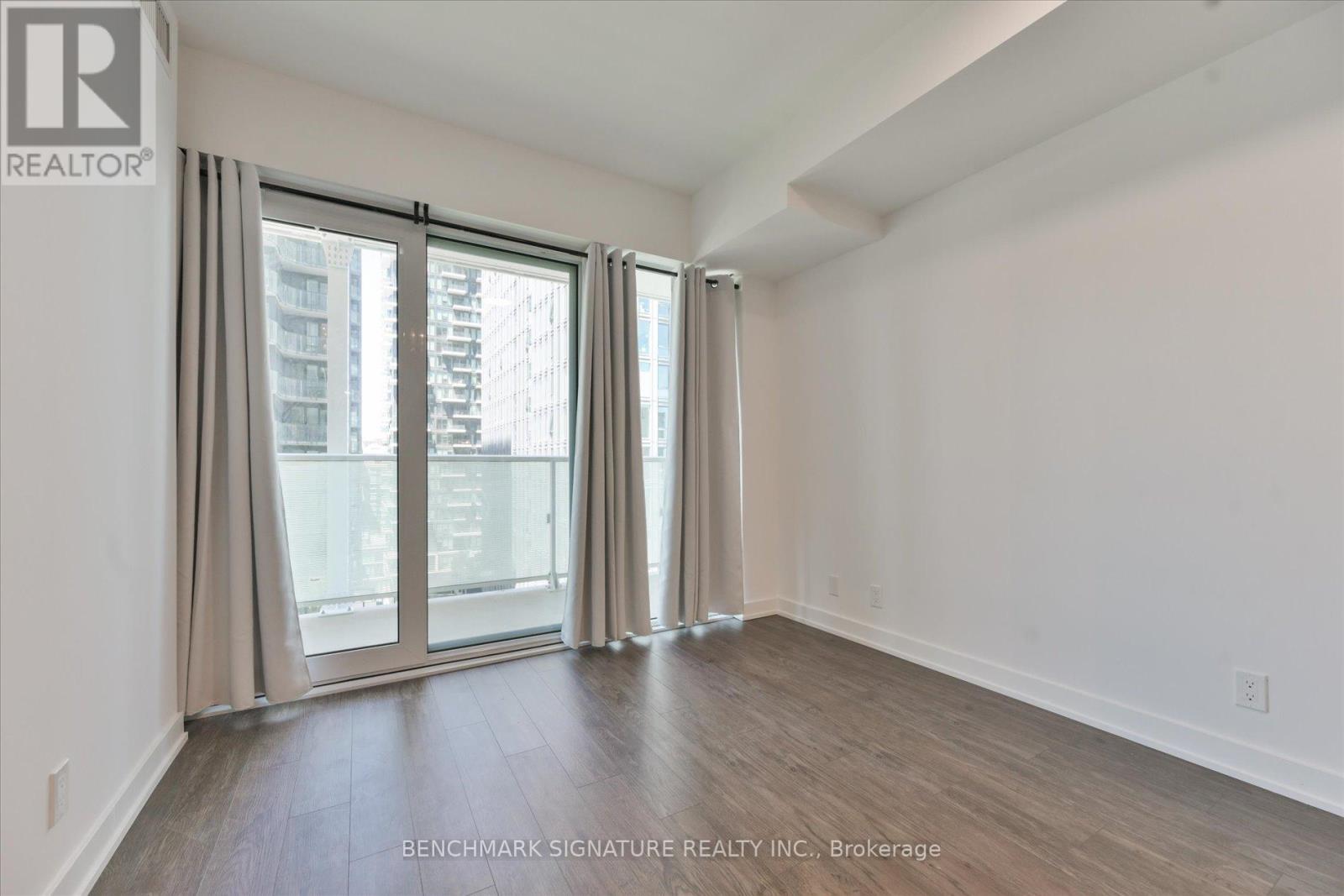 1212 - 88 Queen Street E, Toronto, Ontario  M5C 0B6 - Photo 8 - C13231792