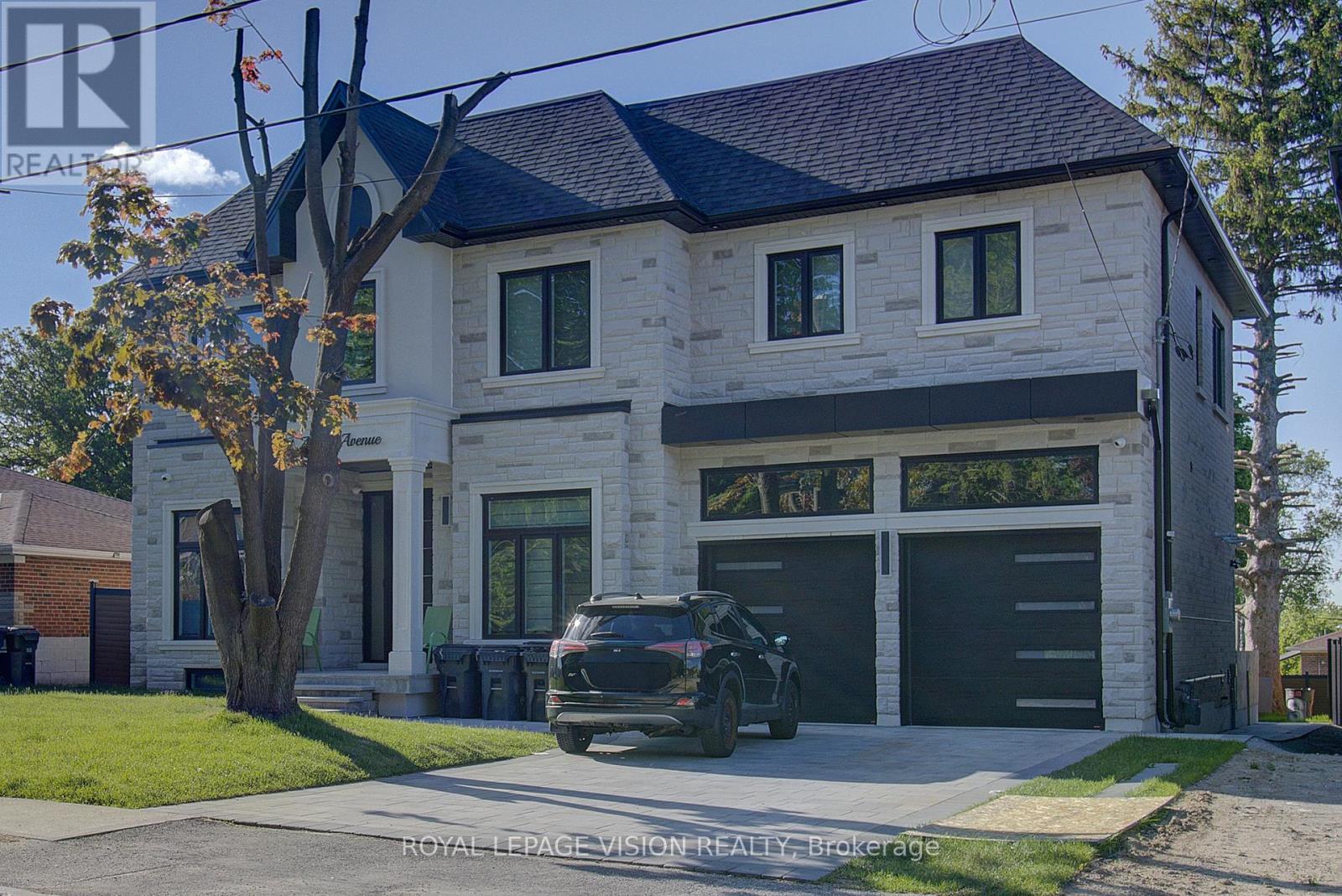 22 Anson Avenue, Toronto, Ontario  M1M 1X3 - Photo 2 - E13231752