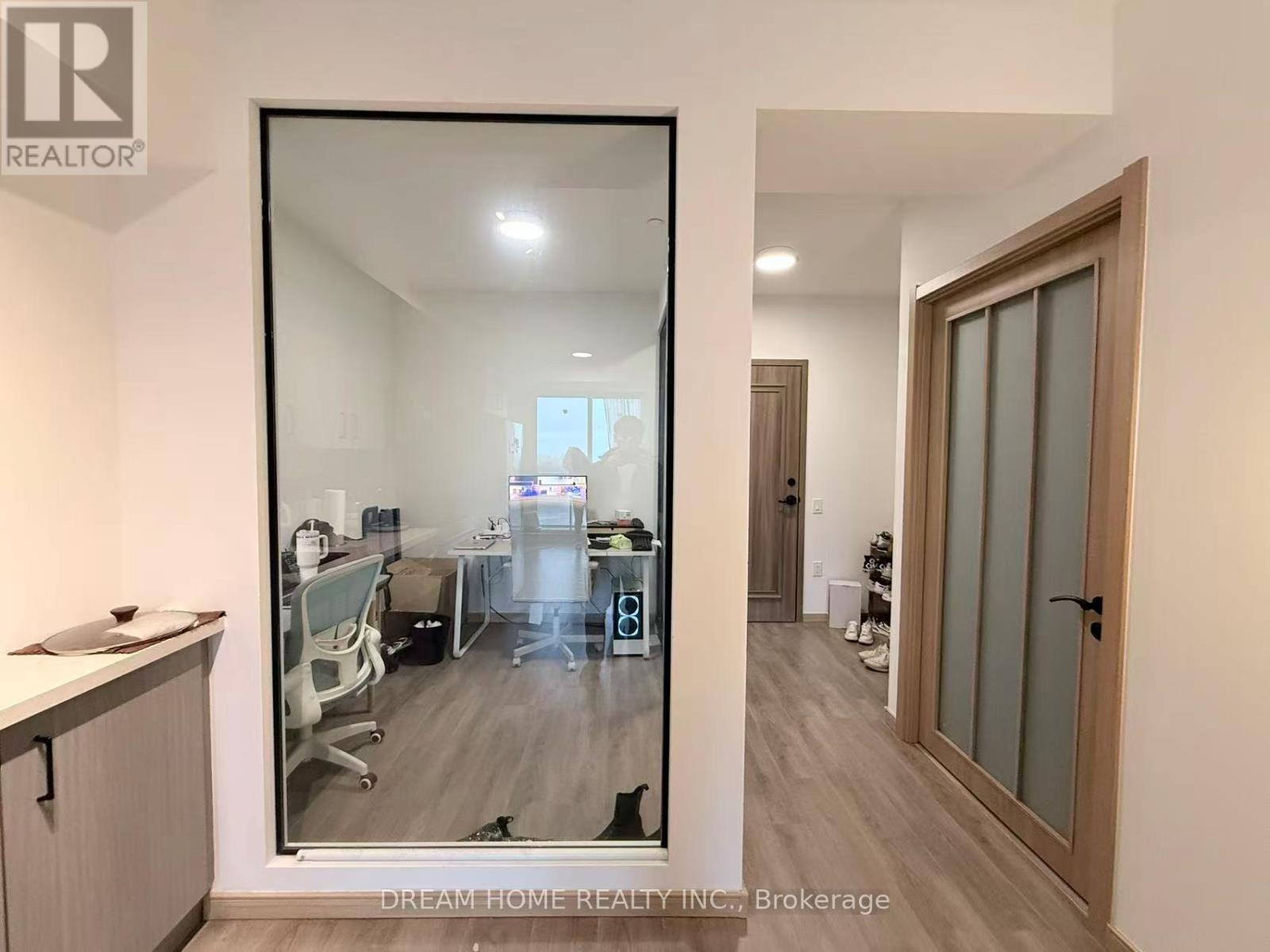 715 - 3429 Sheppard Avenue E, Toronto, Ontario  M1T 3K5 - Photo 2 - E13231790