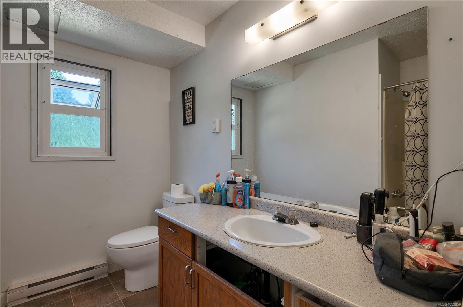 1376 Hooley Rd, Quadra Island, British Columbia  V0P 1N0 - Photo 19 - 1039050