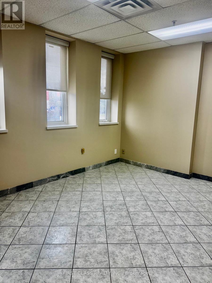 3b - 400 Creditstone Road W, Vaughan, Ontario  L4K 3Z3 - Photo 8 - N13231826