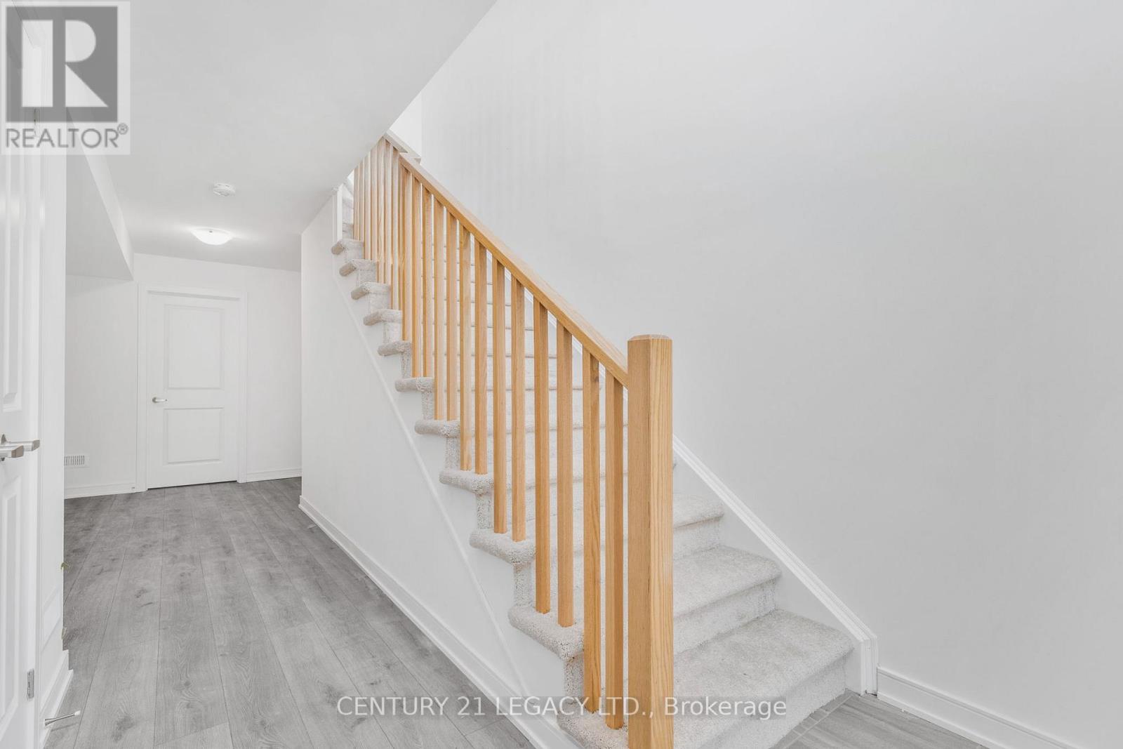 131 Blue Frst Crescent, Barrie (Innis-Shore), Ontario  L9J 0N5 - Photo 21 - S13231766