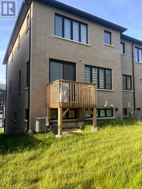 131 Blue Frst Crescent, Barrie (Innis-Shore), Ontario  L9J 0N5 - Photo 41 - S13231766