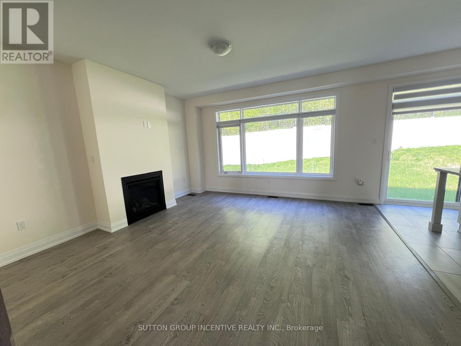 47 Bearberry Road, Springwater, Ontario  L9X 2E1 - Photo 14 - S13231782