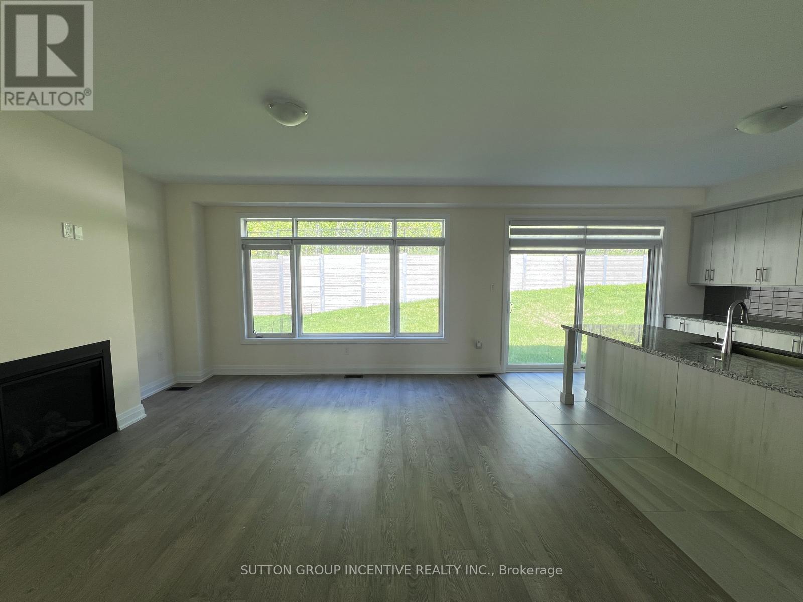 47 Bearberry Road, Springwater, Ontario  L9X 2E1 - Photo 15 - S13231782