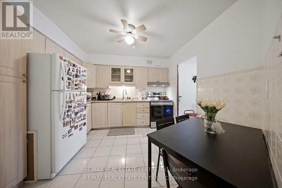 207 - 3577 Derry Road, Mississauga, Ontario  L4T 1B3 - Photo 18 - W13231818
