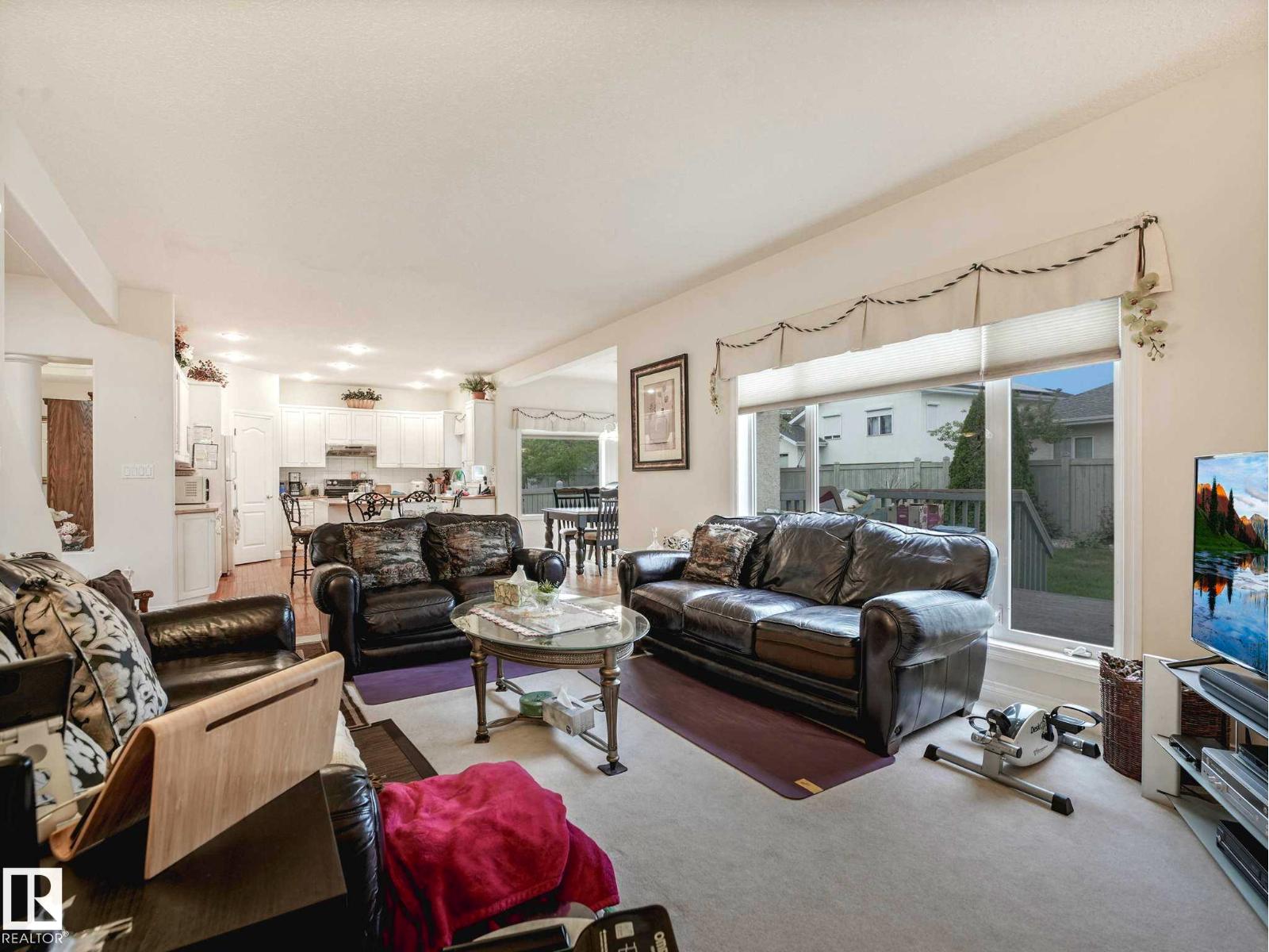 11568 15 Av Nw, Edmonton, Alberta  T6J 7C9 - Photo 30 - E4491397