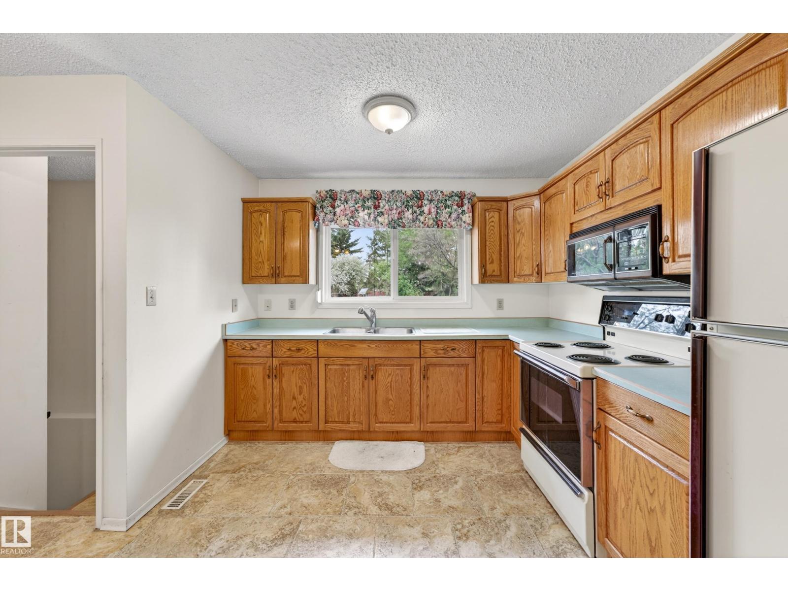 11903 138 Av Nw, Edmonton, Alberta  T5X 4K1 - Photo 26 - E4491399