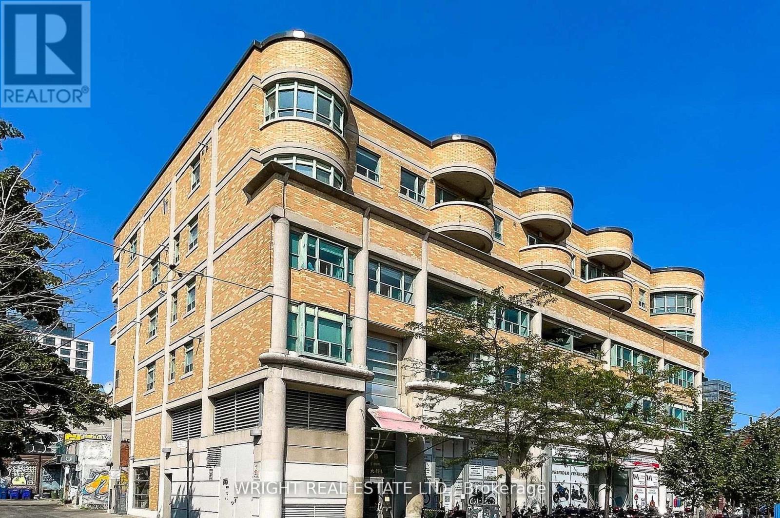 306 - 8 OXFORD STREET, Toronto, Ontario