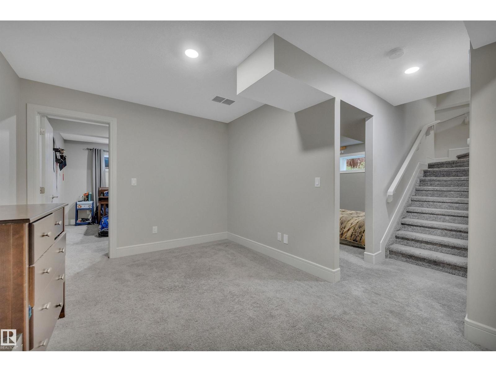 66 Mckenzie Co, Leduc, Alberta  T9E 1A4 - Photo 38 - E4491400
