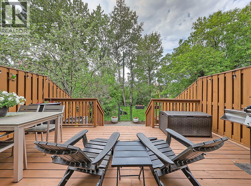 2423 Erlton Street Sw, Calgary, Alberta  T2S 2V9 - Photo 4 - A2316587