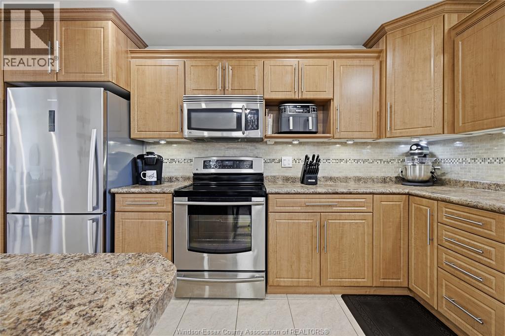 2287 Northway Ave, Windsor, Ontario  N9B 3Y3 - Photo 21 - 26012597