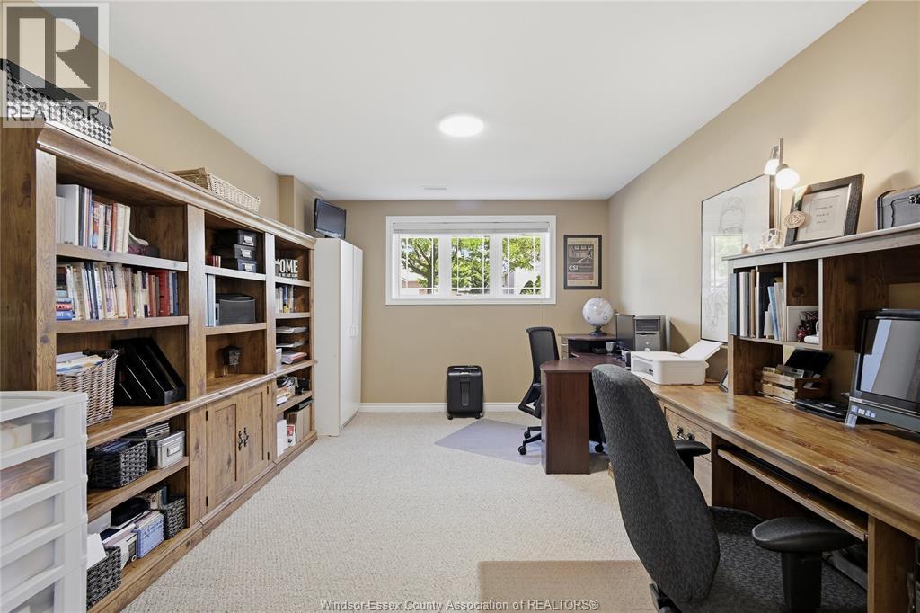 2287 Northway Ave, Windsor, Ontario  N9B 3Y3 - Photo 34 - 26012597