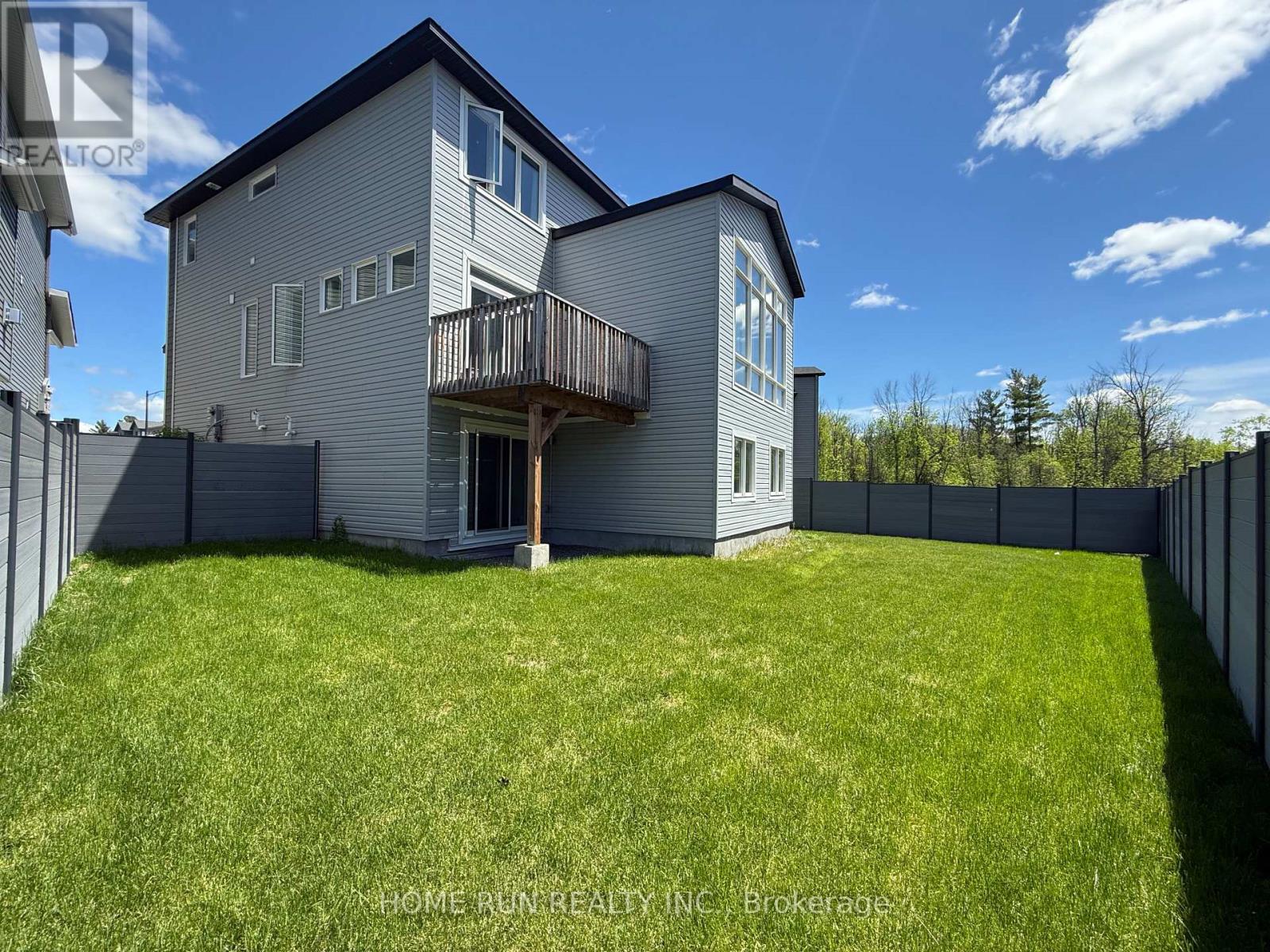 271 Ketchikan Crescent, Ottawa, Ontario  K2T 0S2 - Photo 3 - X13231906