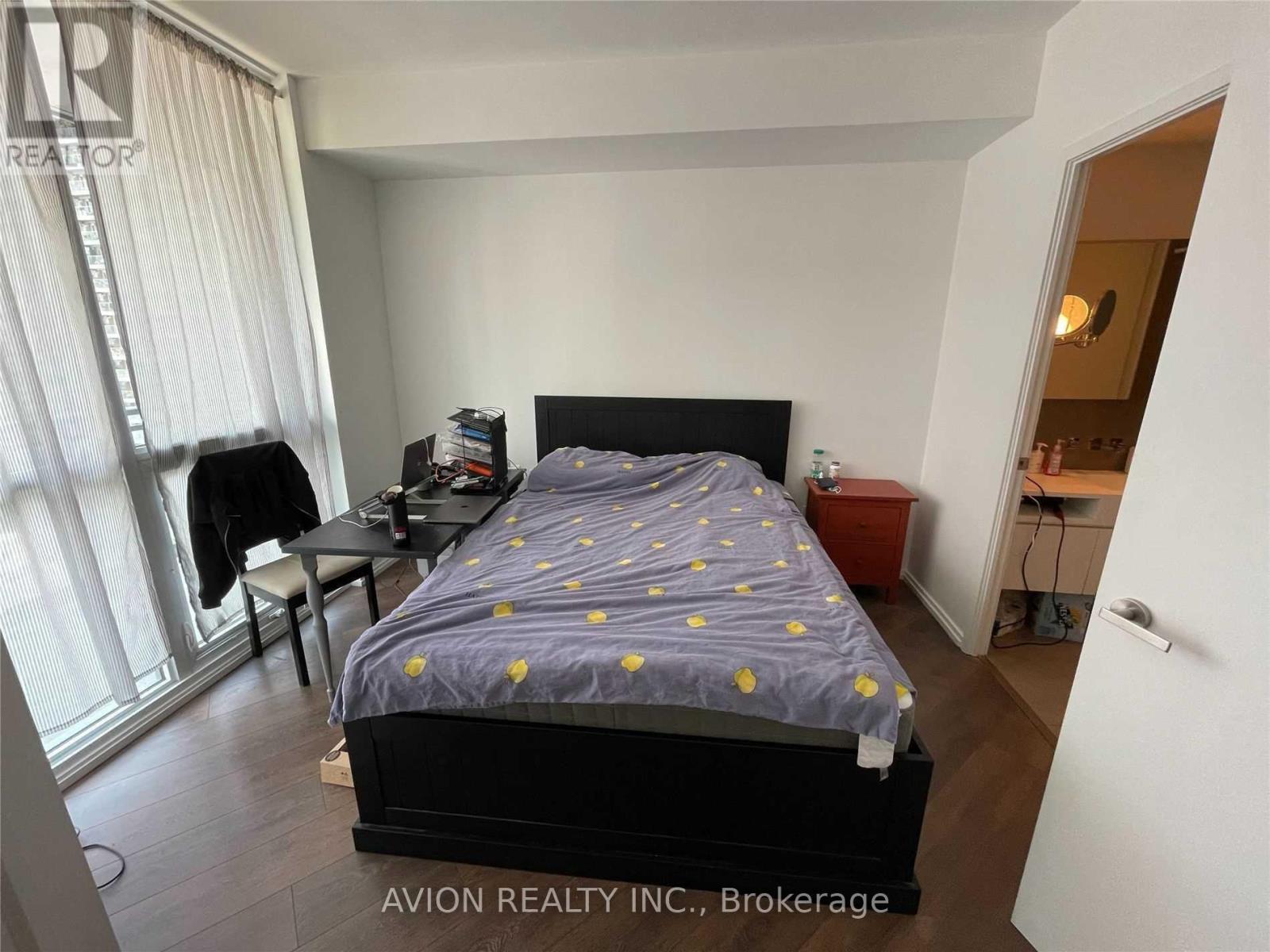1010 - 45 Charles Street E, Toronto, Ontario  M4Y 1S2 - Photo 4 - C13231886