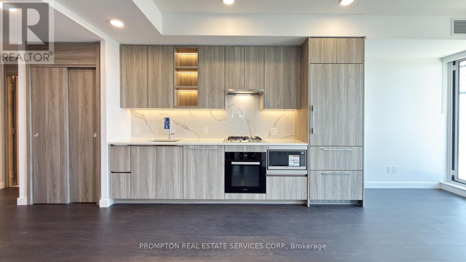 1902 - 68 Esther Shiner Boulevard, Toronto, Ontario  M2K 0J6 - Photo 3 - C13230518