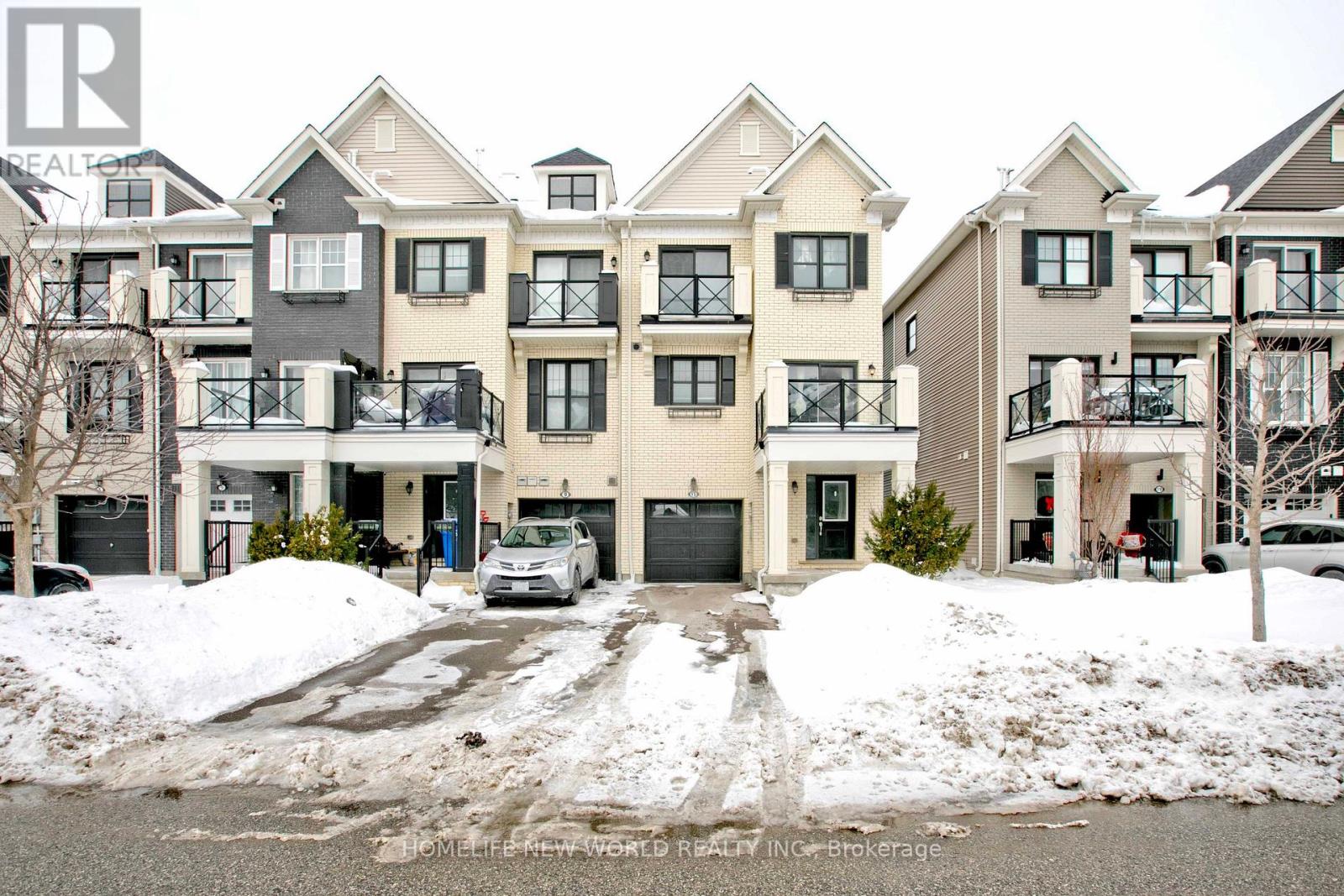 15 WIMSHAW LANE, Whitchurch-Stouffville, Ontario