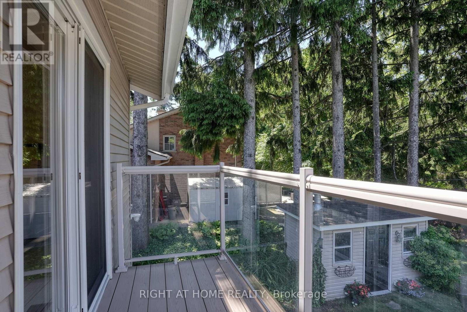 461 Lakeshore Road W, Oakville, Ontario  L6K 1G4 - Photo 20 - W13231902