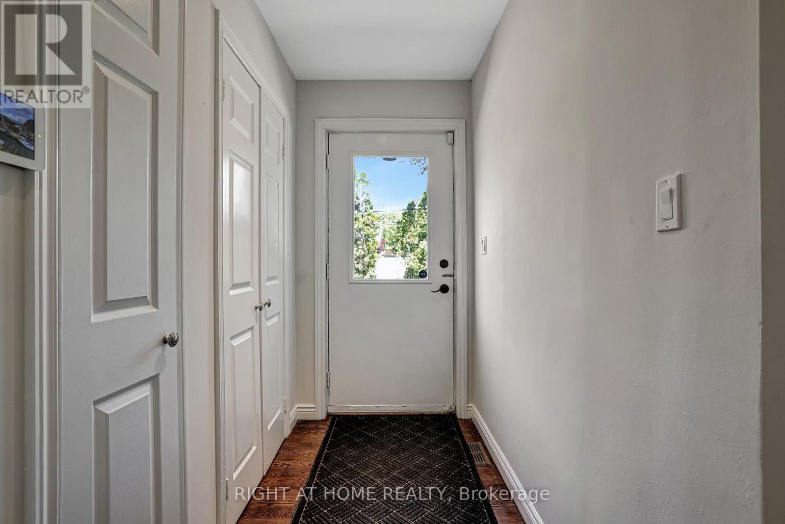 461 Lakeshore Road W, Oakville, Ontario  L6K 1G4 - Photo 33 - W13231902