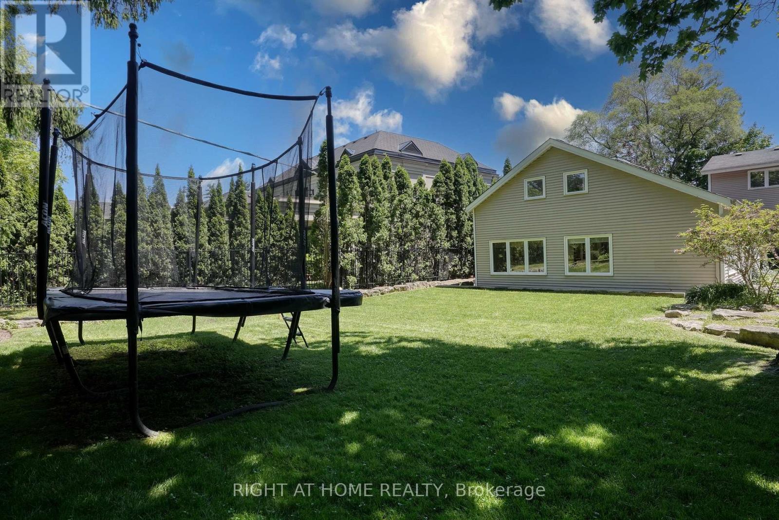 461 Lakeshore Road W, Oakville, Ontario  L6K 1G4 - Photo 42 - W13231902