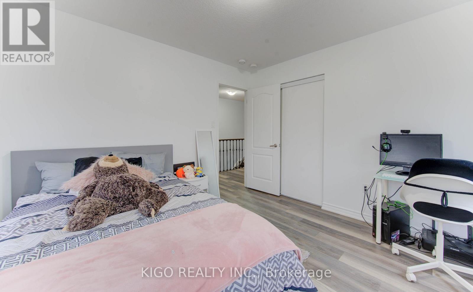 66 Shoreacres Drive, Kitchener, Ontario  N2R 0K7 - Photo 17 - X13231912