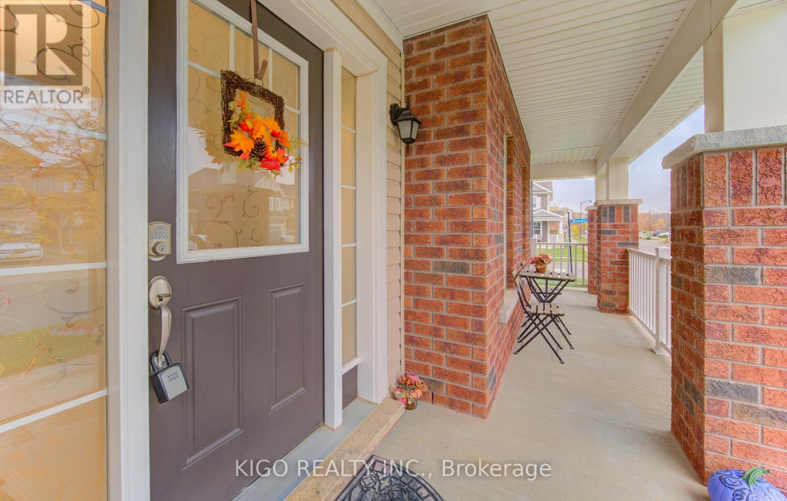 66 Shoreacres Drive, Kitchener, Ontario  N2R 0K7 - Photo 6 - X13231912