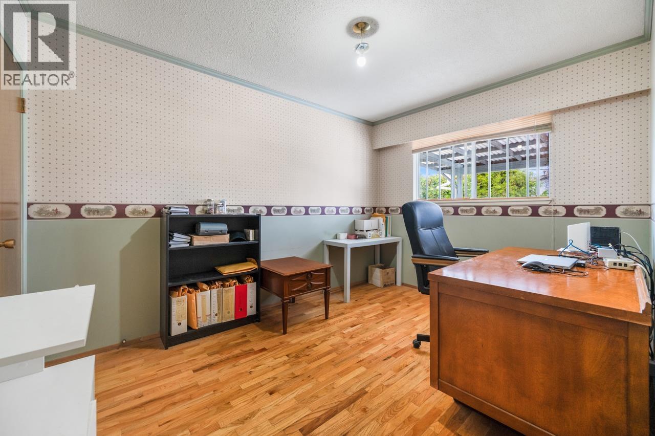 10395 Aragon Road, Richmond, British Columbia  V7A 3E8 - Photo 13 - R3131157
