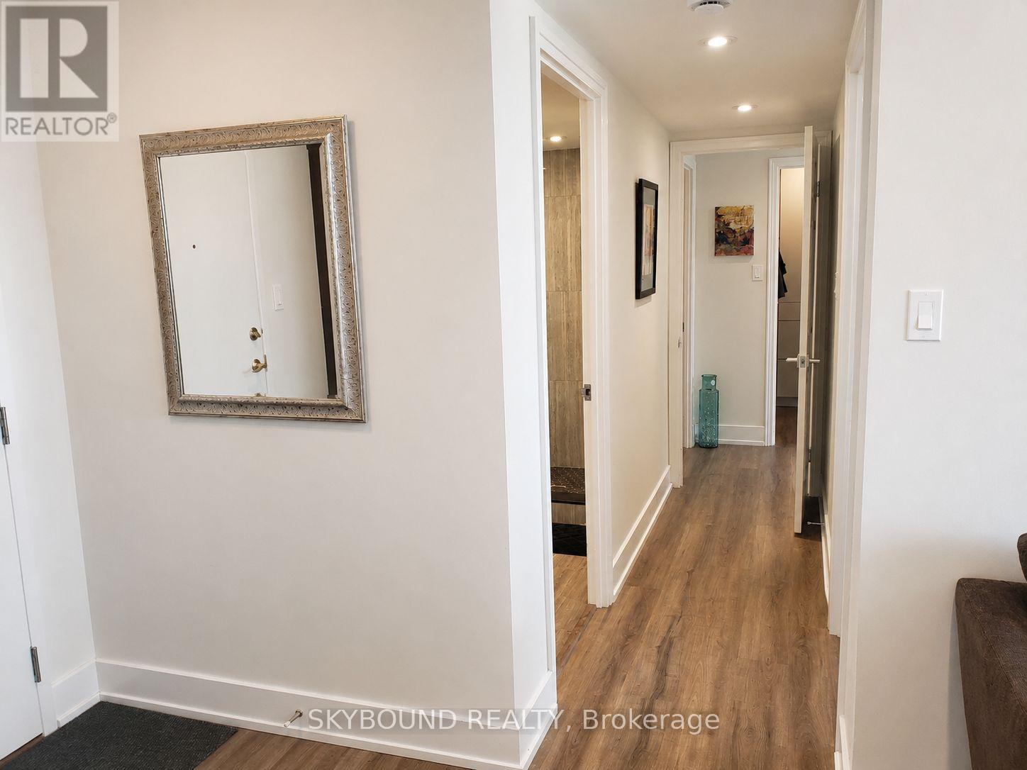 301 - 1360 Rathburn Road, Mississauga, Ontario  L4W 4H4 - Photo 17 - W13172900