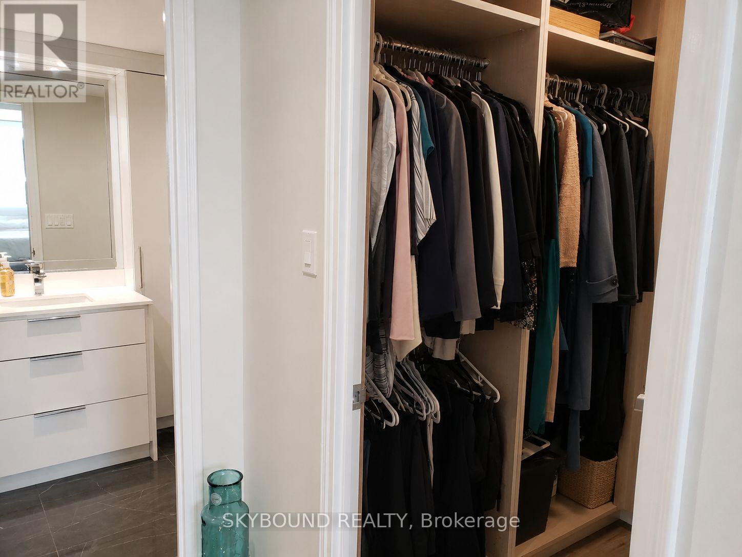 301 - 1360 Rathburn Road, Mississauga, Ontario  L4W 4H4 - Photo 29 - W13172900