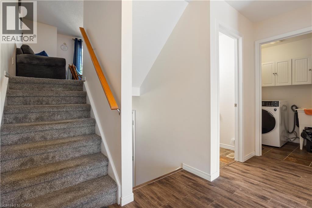 229 Parkvale Drive, Kitchener, Ontario  N2R 1Y8 - Photo 17 - 40834816
