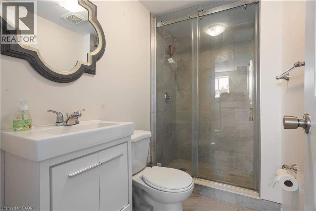 229 Parkvale Drive, Kitchener, Ontario  N2R 1Y8 - Photo 35 - 40834816