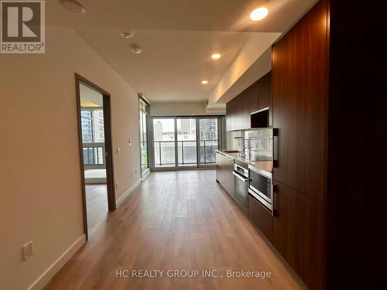 2212 - 3 Concord Cityplace Way, Toronto, Ontario  M5V 0X4 - Photo 11 - C13231928