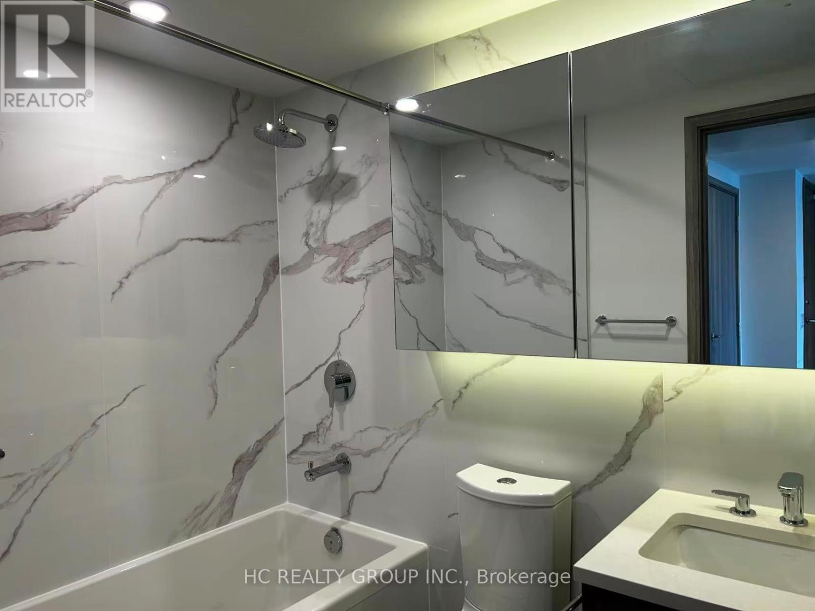 2212 - 3 Concord Cityplace Way, Toronto, Ontario  M5V 0X4 - Photo 9 - C13231928