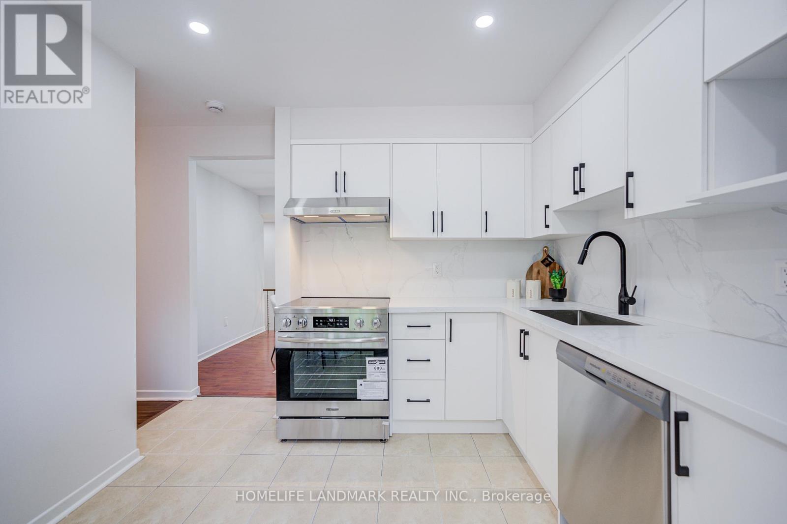 14 Low Meadoway, Toronto, Ontario  M2H 2V7 - Photo 19 - C13231958