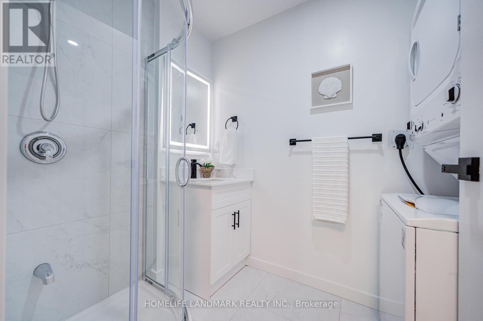 14 Low Meadoway, Toronto, Ontario  M2H 2V7 - Photo 25 - C13231958