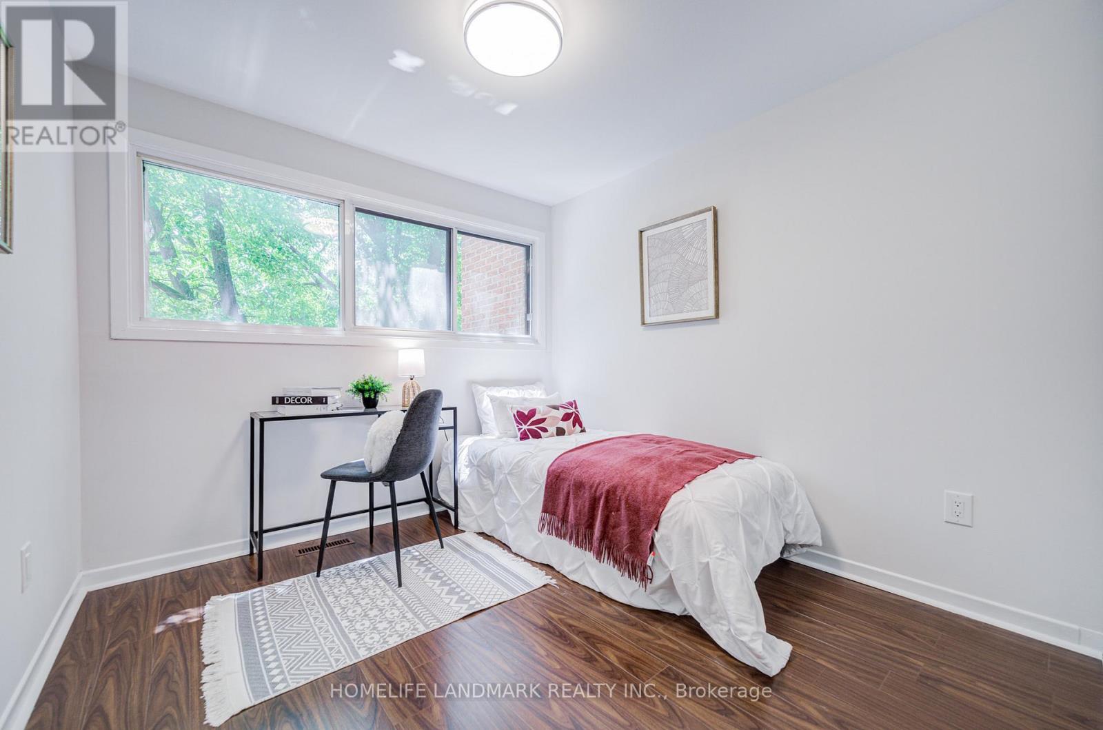 14 Low Meadoway, Toronto, Ontario  M2H 2V7 - Photo 32 - C13231958