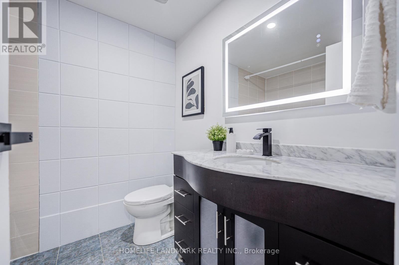 14 Low Meadoway, Toronto, Ontario  M2H 2V7 - Photo 37 - C13231958