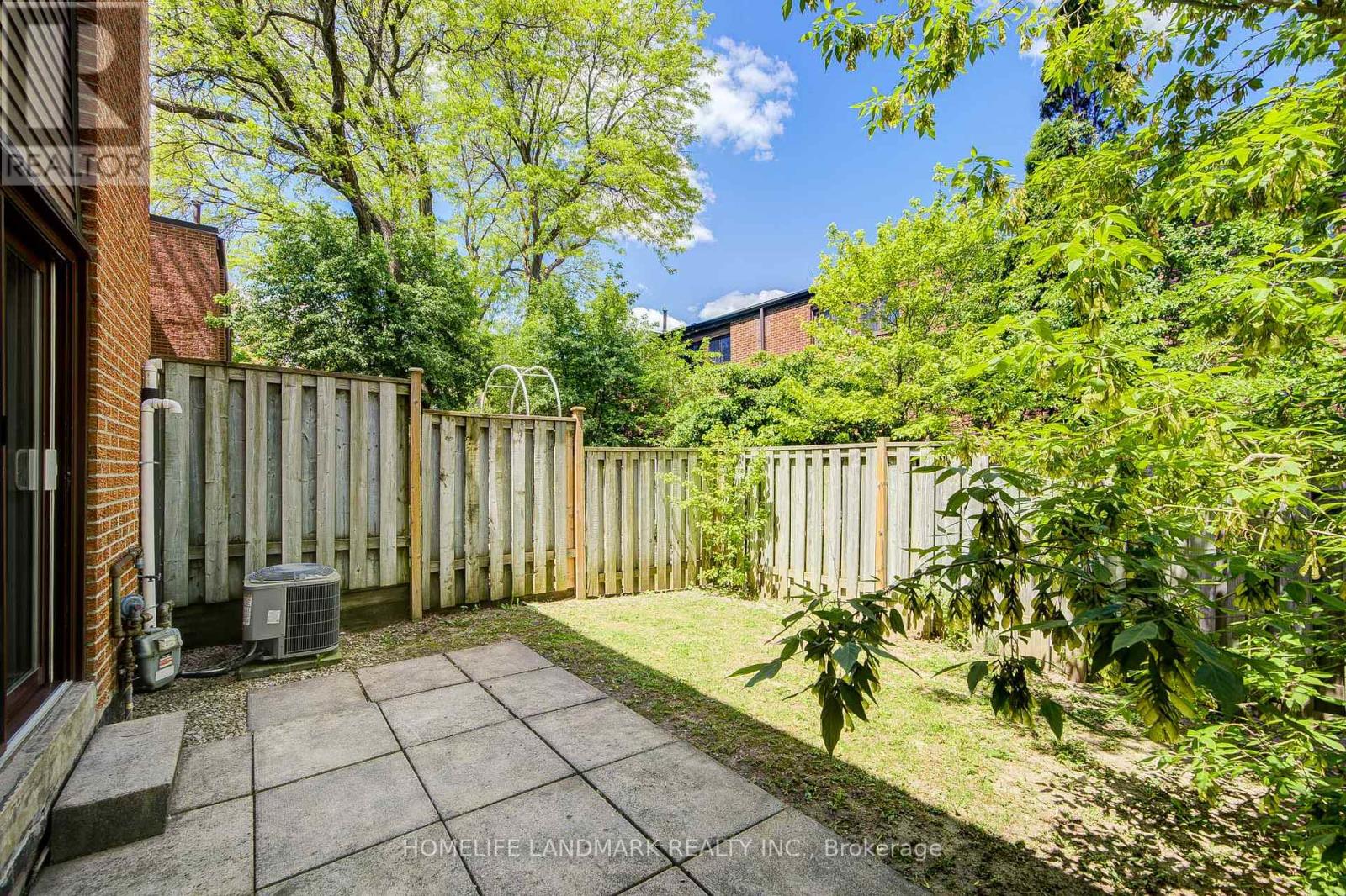 14 Low Meadoway, Toronto, Ontario  M2H 2V7 - Photo 48 - C13231958