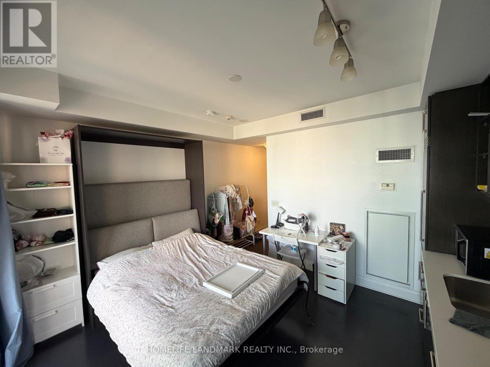 2510 - 65 St Mary Street, Toronto, Ontario  M5S 0A6 - Photo 3 - C13231960